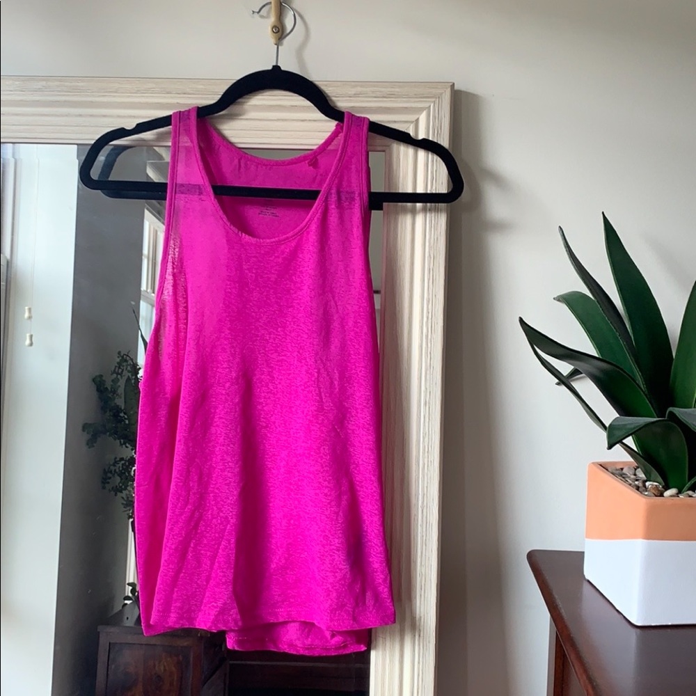H&M Sport pink workout tank top ✨